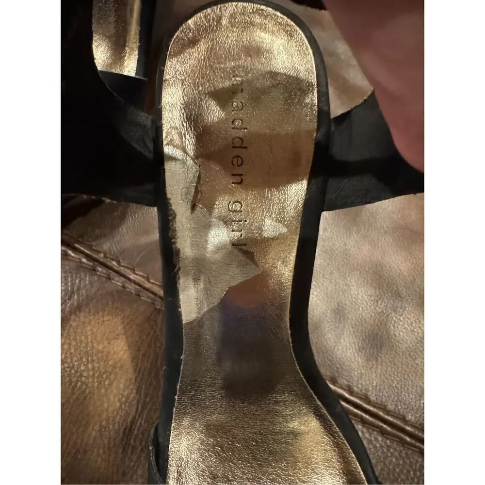 Madden Girl 5.5 inch platform strappy sandals size 9